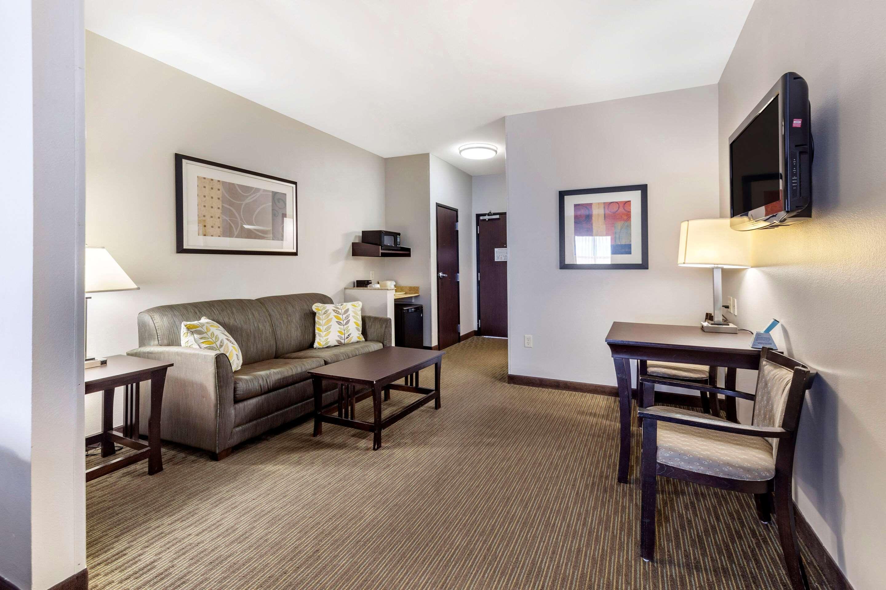 Comfort Inn & Suites Oklahoma City West - I-40 Buitenkant foto