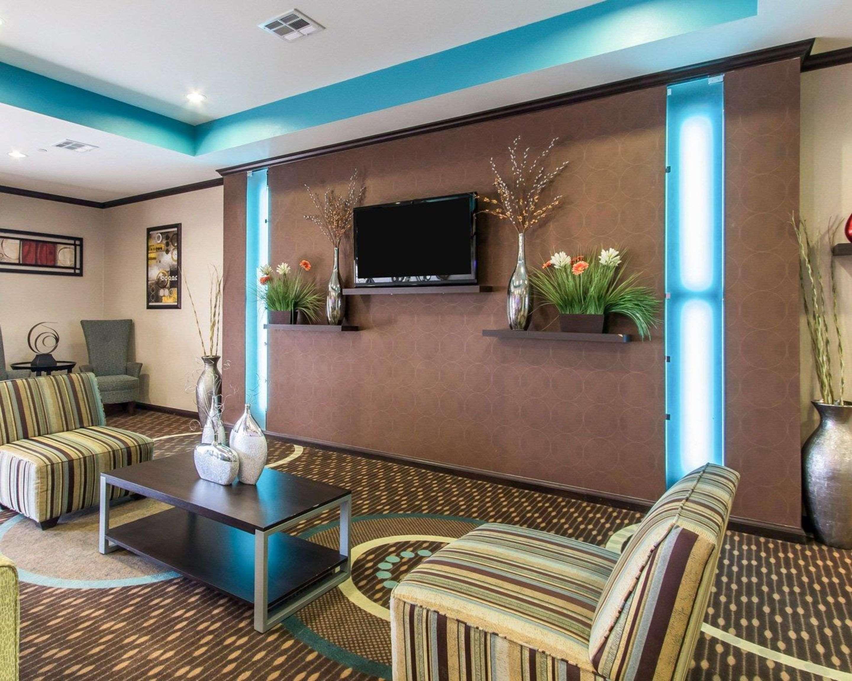 Comfort Inn & Suites Oklahoma City West - I-40 Buitenkant foto