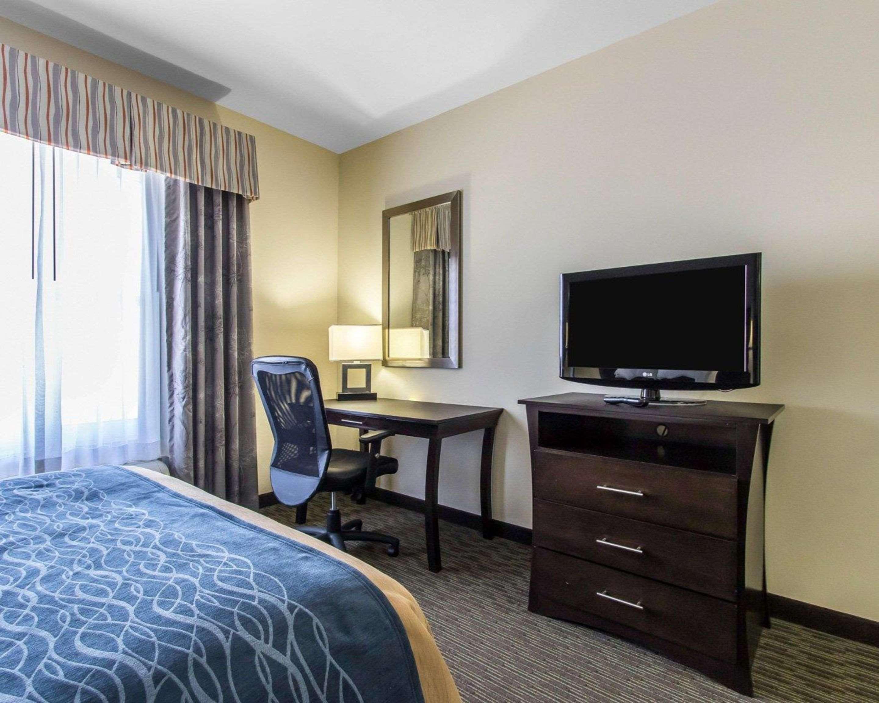 Comfort Inn & Suites Oklahoma City West - I-40 Buitenkant foto