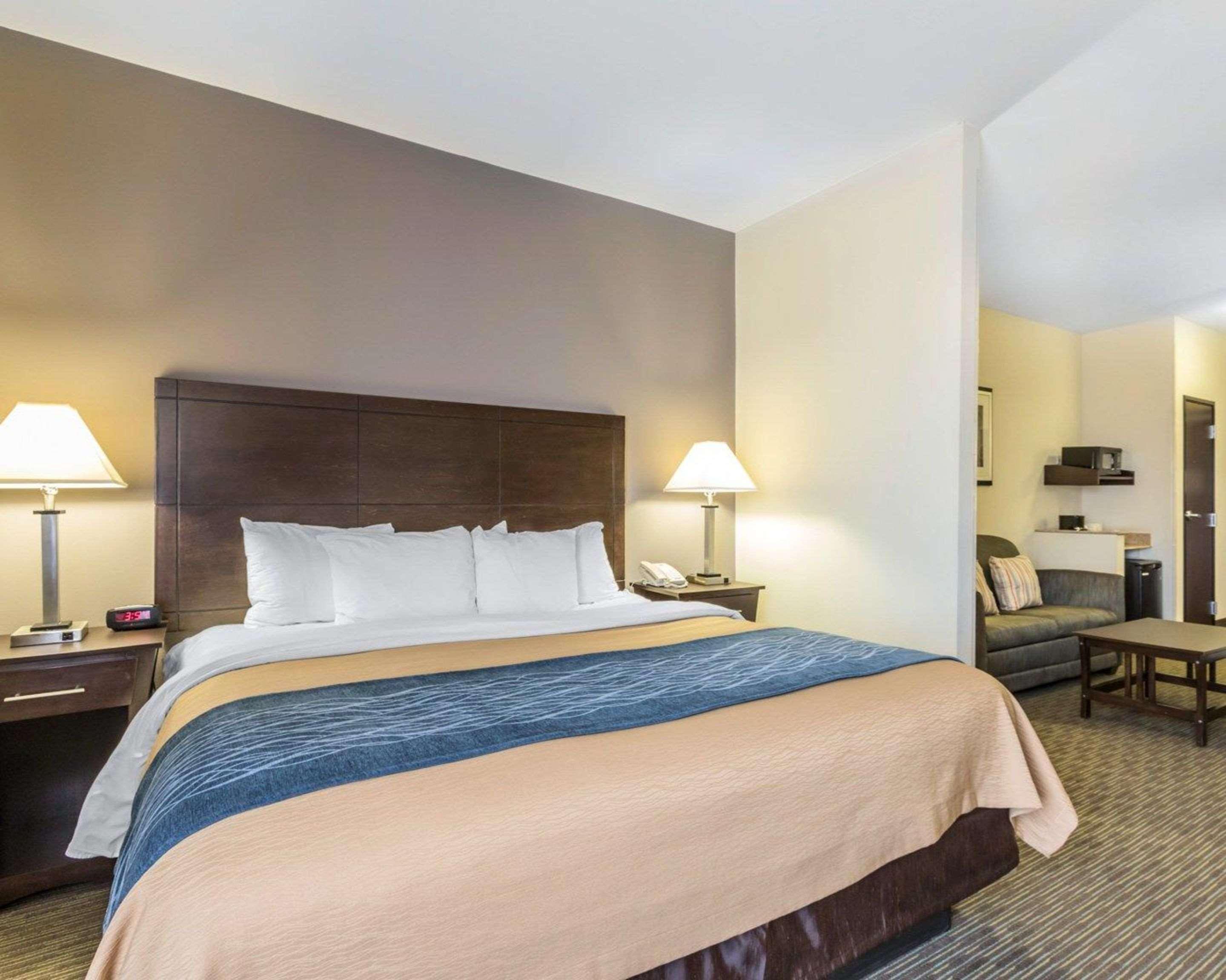 Comfort Inn & Suites Oklahoma City West - I-40 Buitenkant foto