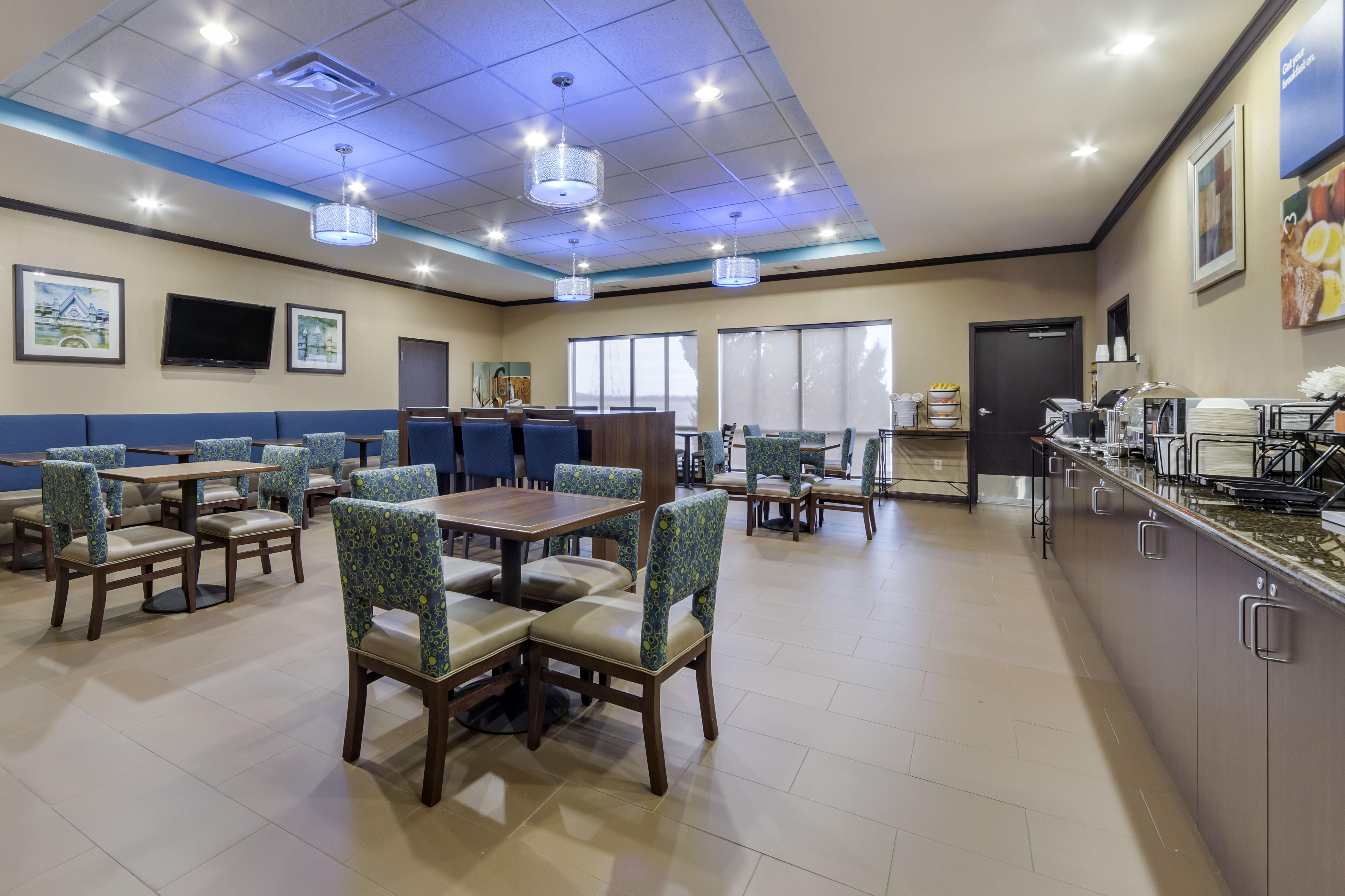Comfort Inn & Suites Oklahoma City West - I-40 Buitenkant foto